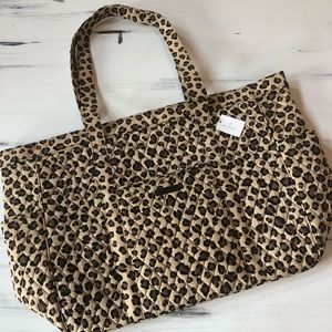 🎉SALE🎉 Vera Bradley Get Carried Away Large Tote